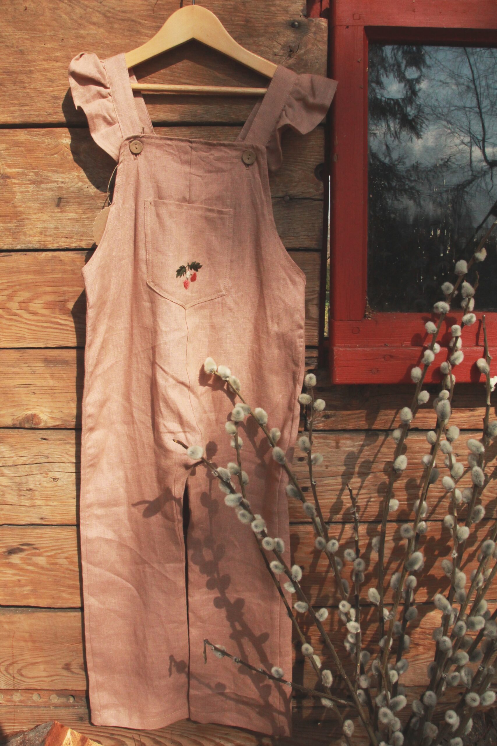 Ogrodniczki Jania długie- truskawka- rozm. 116