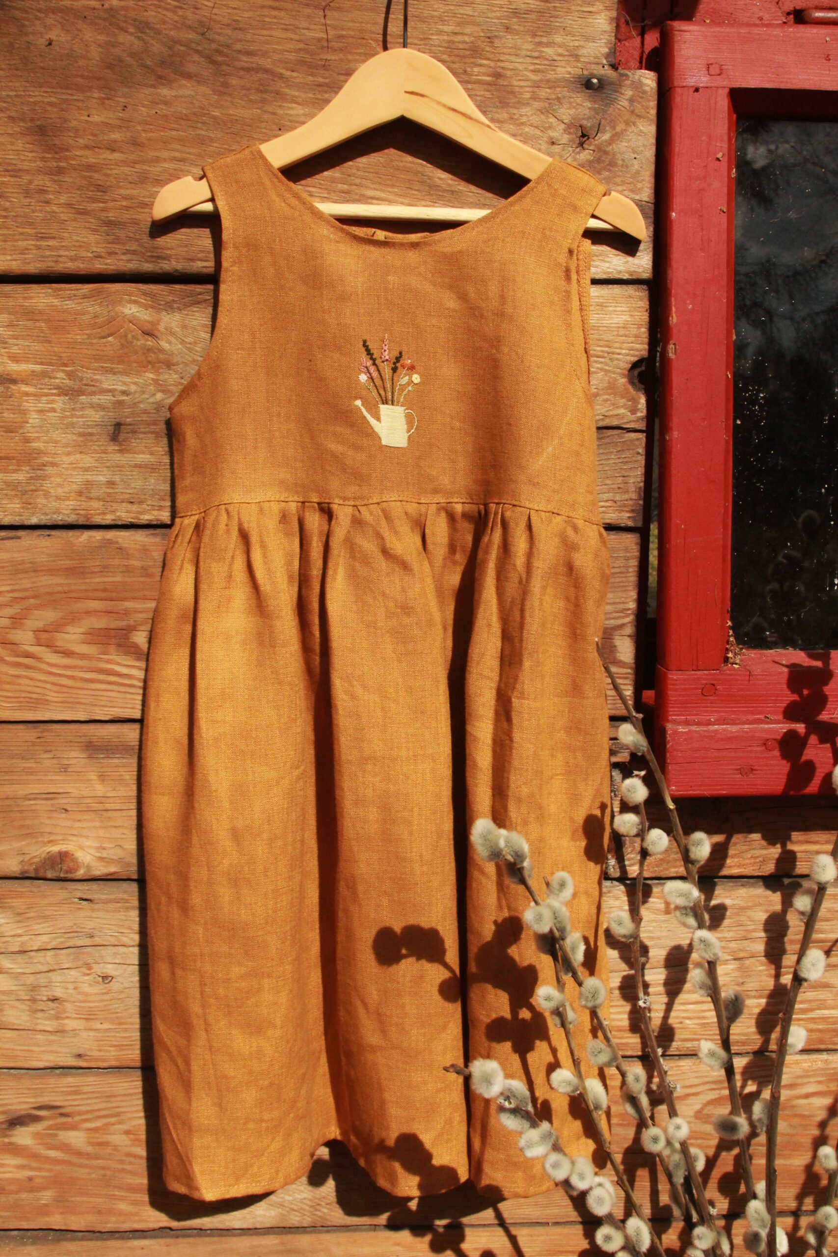 Sukienka Alicja- konewka- rozm.116