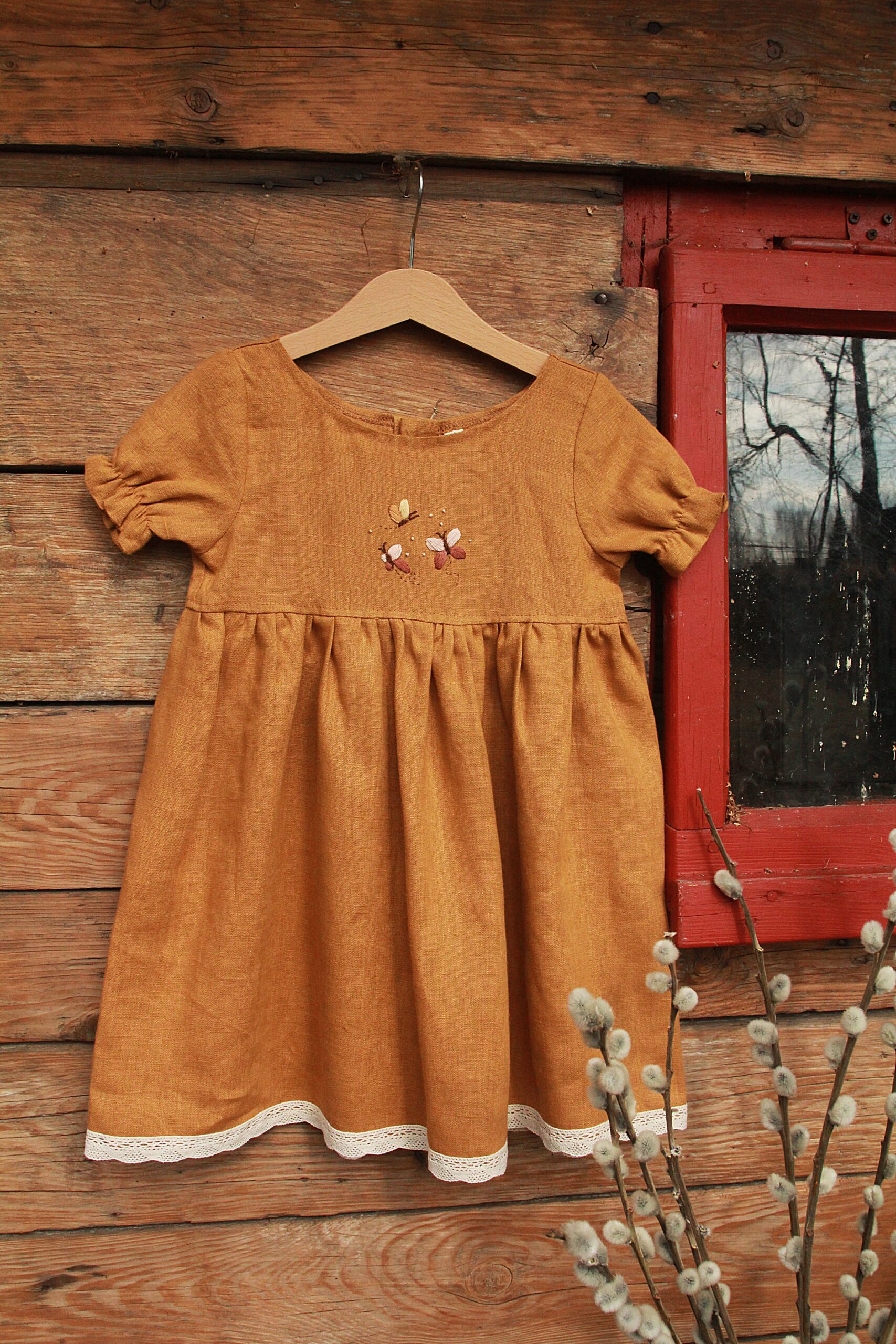 Sukienka Jagienka- motylki- 98