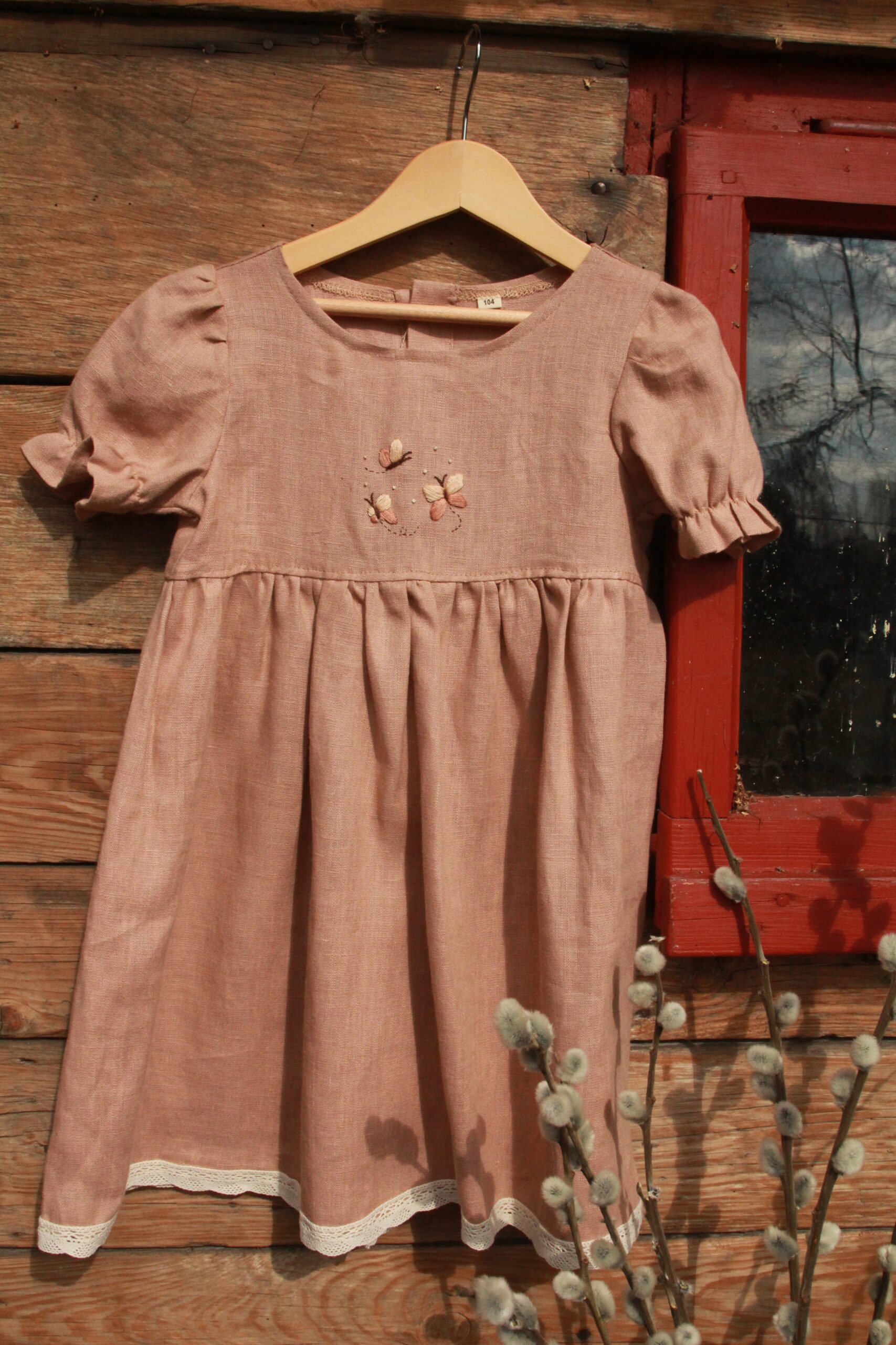 Sukienka Jagienka- motylki- rozm. 104